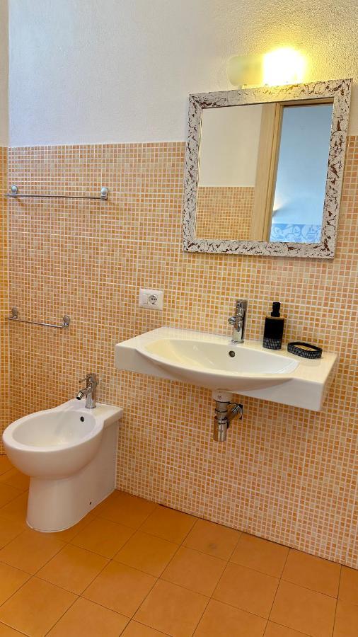 Vintage Hotel Алгеро Екстериор снимка